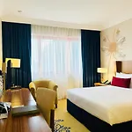 City Seasons Al Hamra Hotel