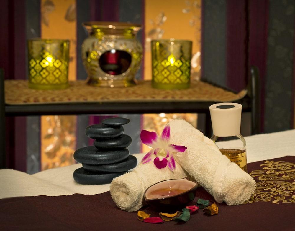 Hotel Seasons Al Hamra 4*