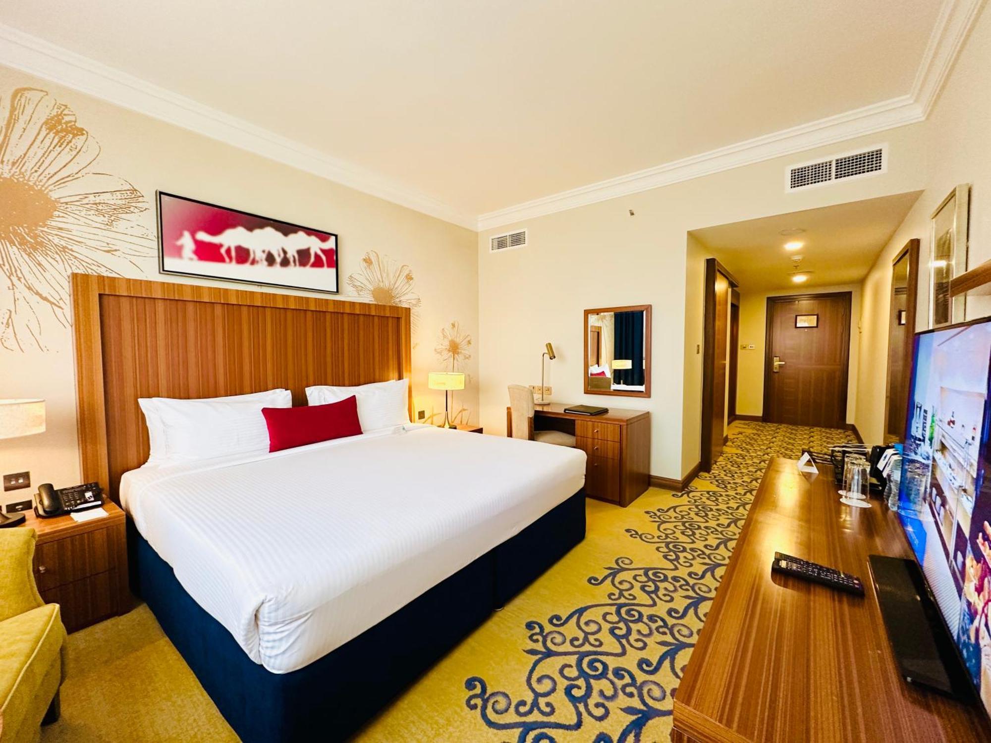 Seasons Al Hamra 4*