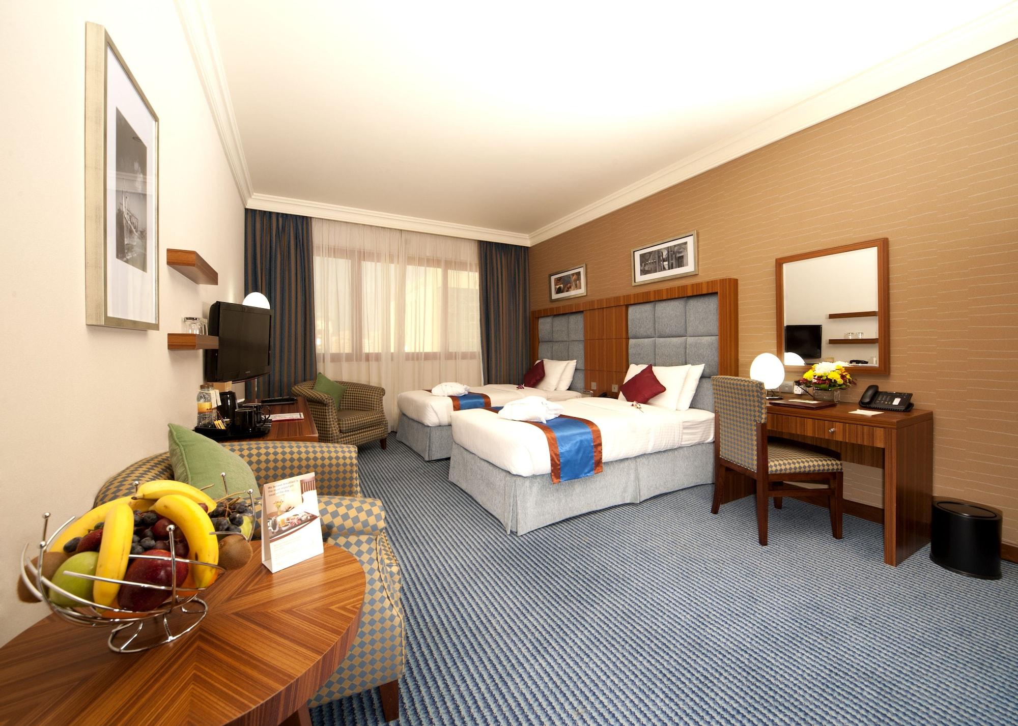 Hotel Seasons Al Hamra Abu Dhabi