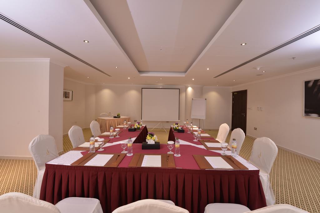 Seasons Al Hamra Hotel