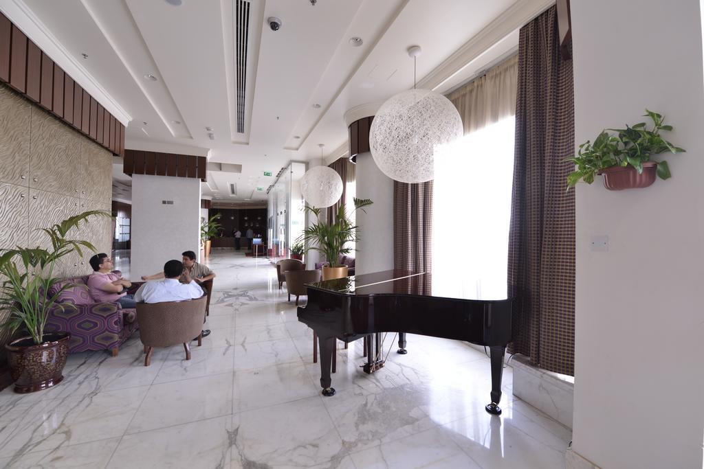 Seasons Al Hamra 4*