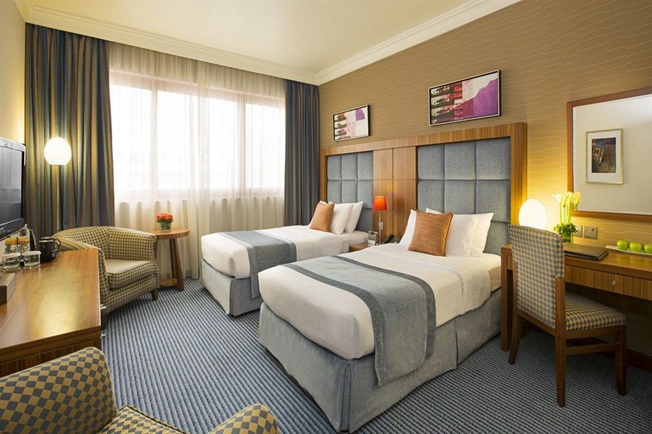 Hotel Seasons Al Hamra Abu Dhabi