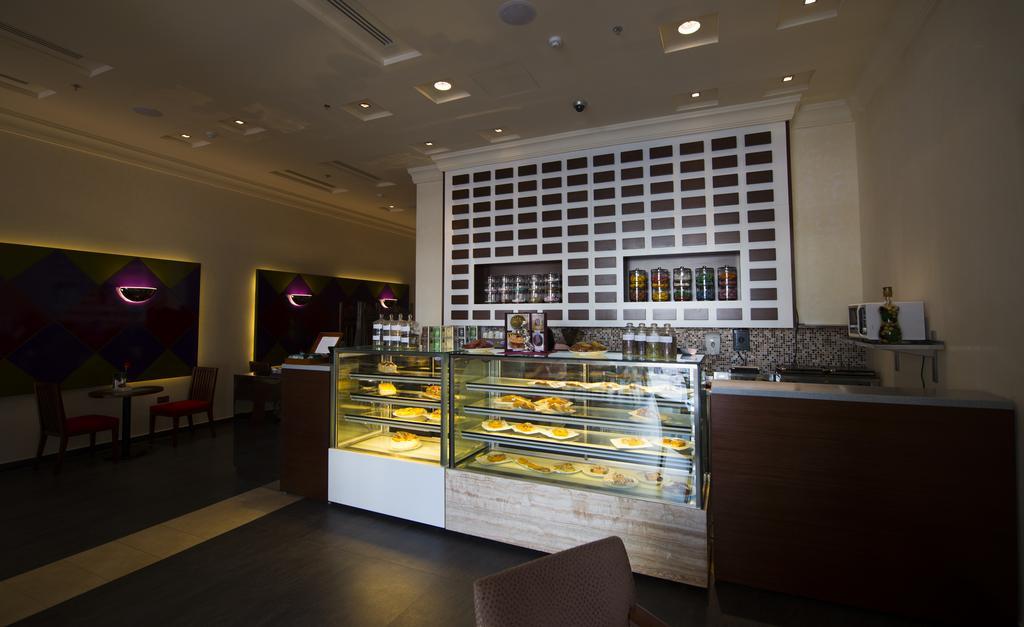 Hotel Seasons Al Hamra Abou Dabi